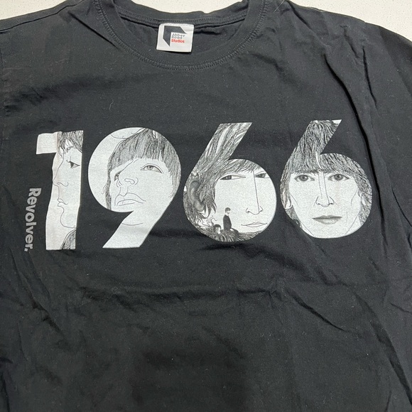 The Beatles, 1966 revolver T-shirt from Abbey - Picture 7 of 7